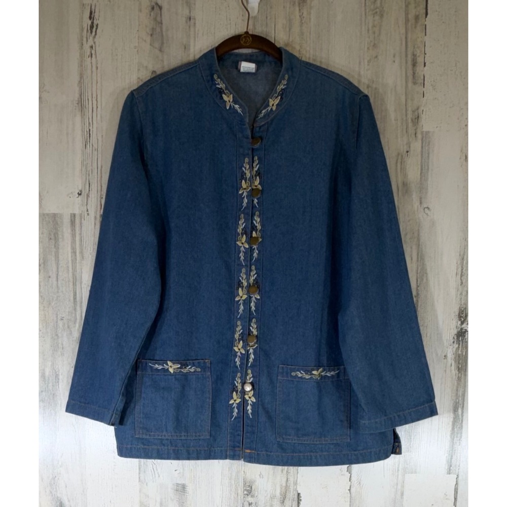 Tudor Court Button Up Denim Jacket Large Embroidered Floral Boho Rustic‎ Country